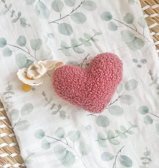 Sherpa Dummy Holder- Heart