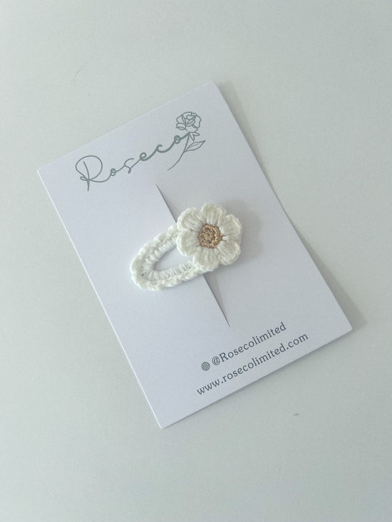 White & Gold Flower Crochet Clip