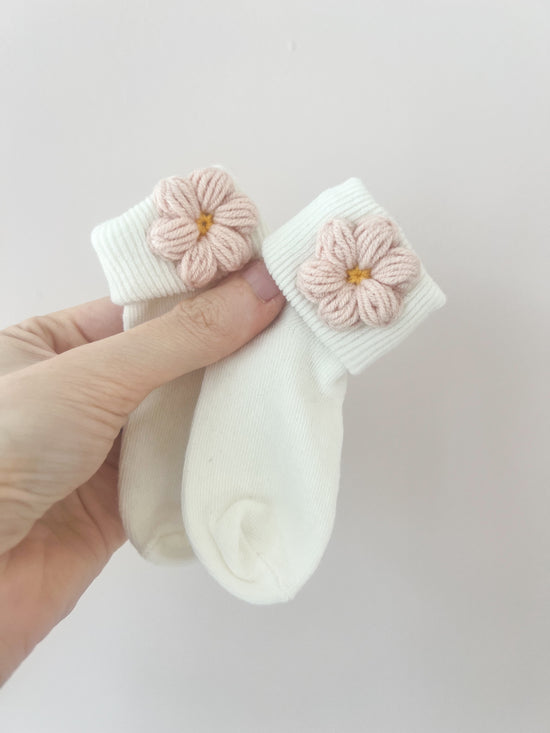 White Baby Cotton Socks With Dusky Flower